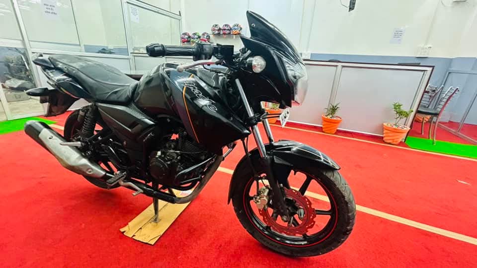 Tvs Apache RTR160 