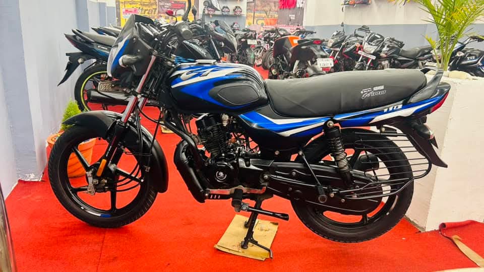 Bajaj CT 110
