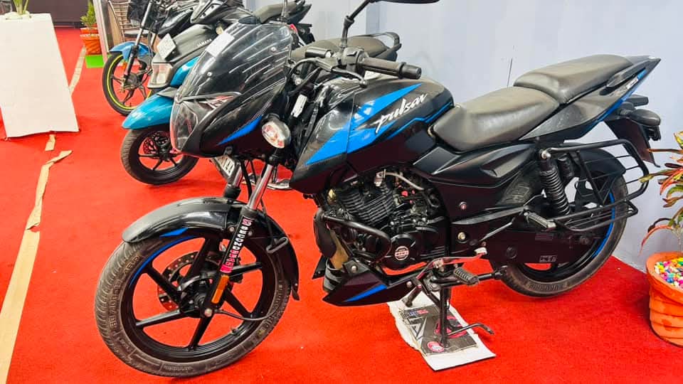 Pulsar 125