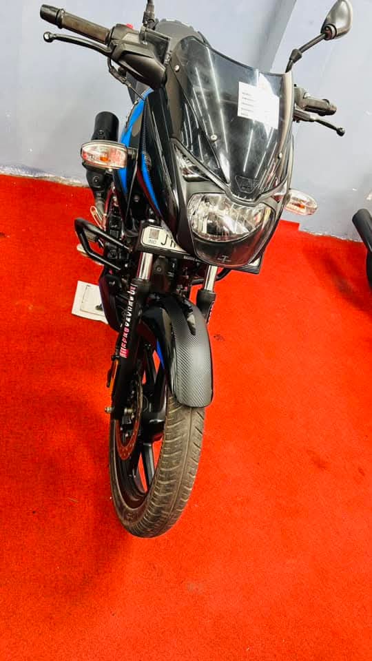 Pulsar 125