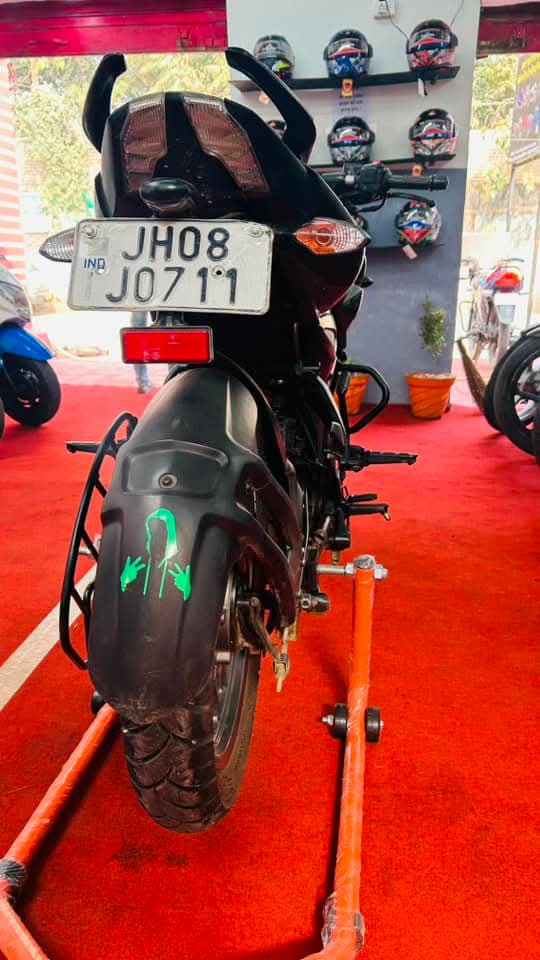 Pulsar Ns 125 
