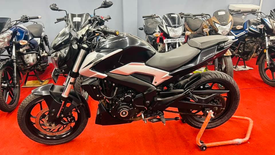 Dominar 250
