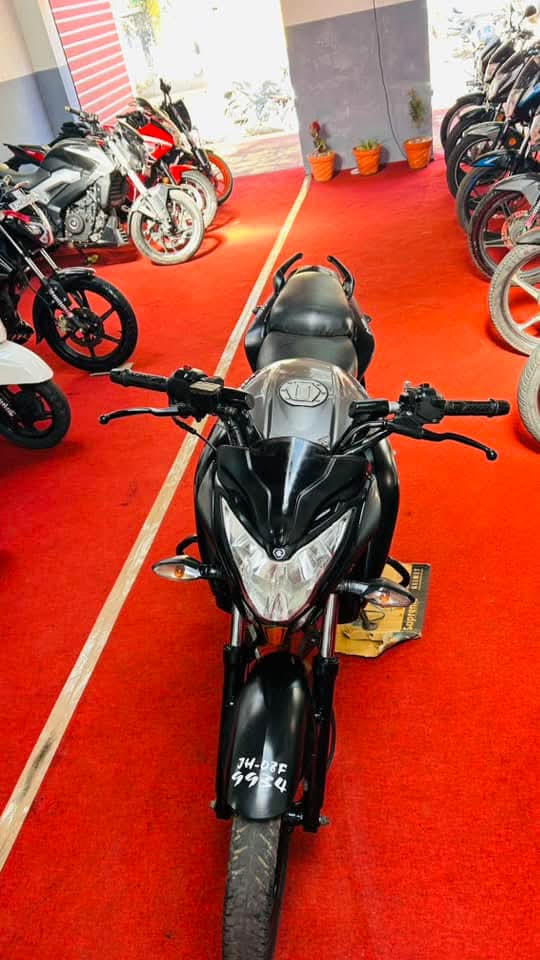 Pulsar NS 160