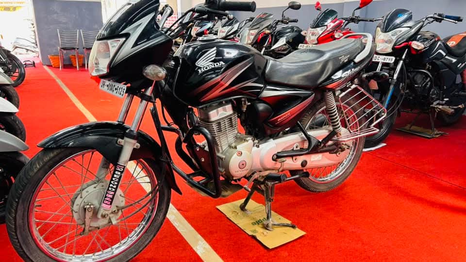 Honda Cb shine 125