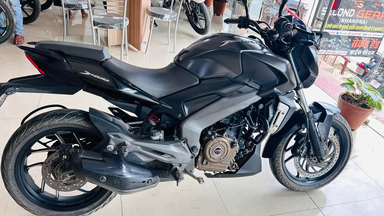 Dominar 400