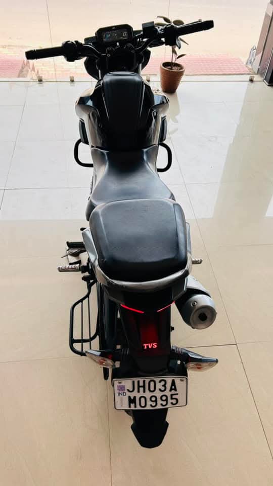 Tvs Raider 