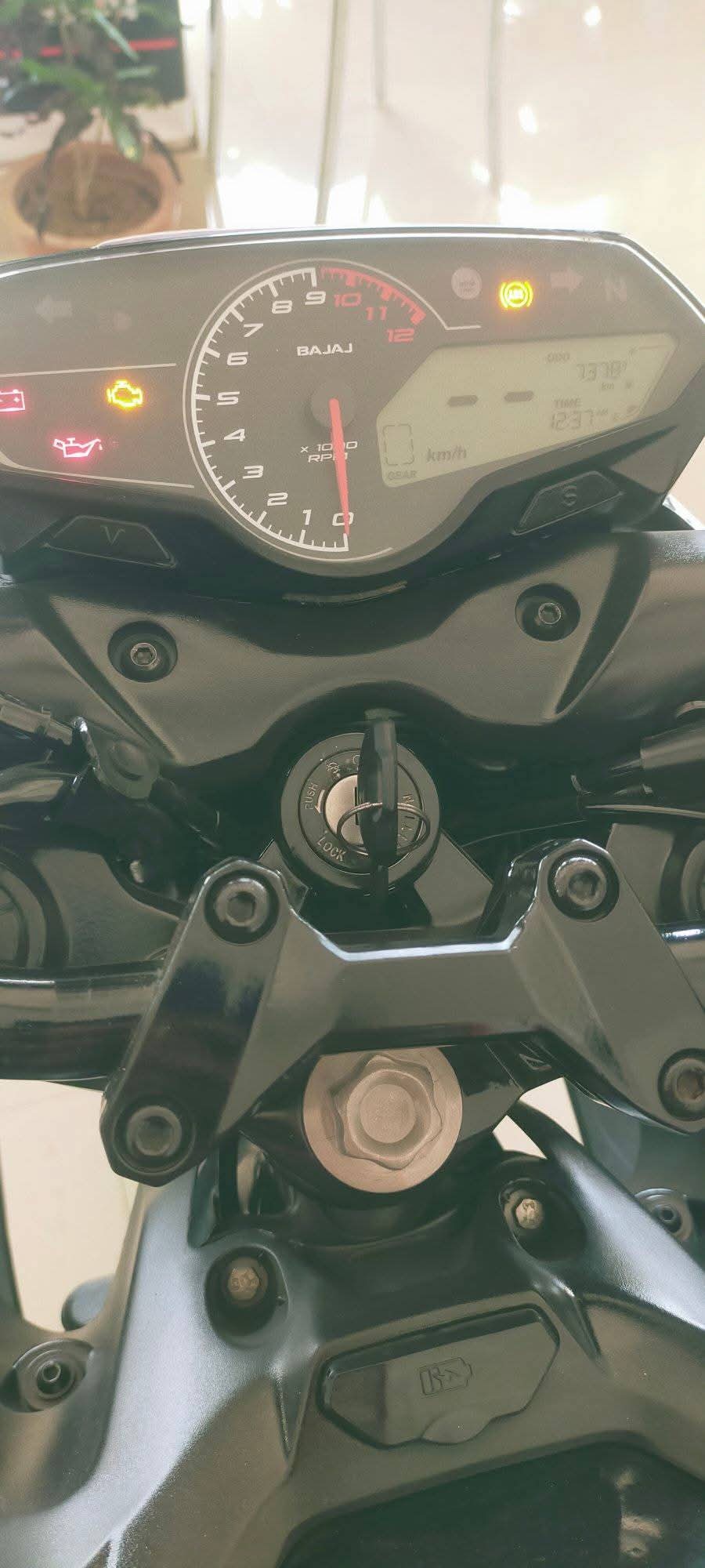 Pulsar N 250