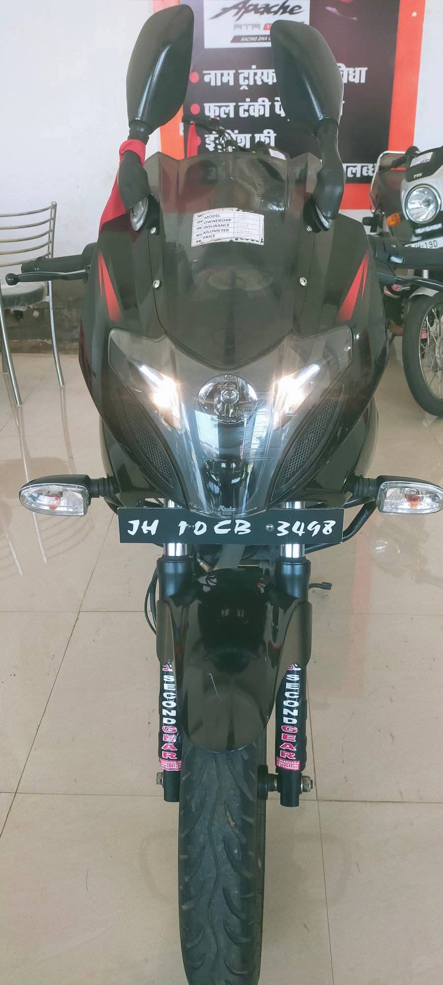 Pulsar 180 