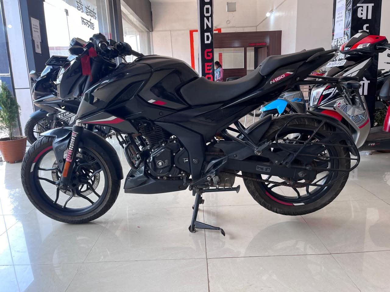 Pulsar N 160
