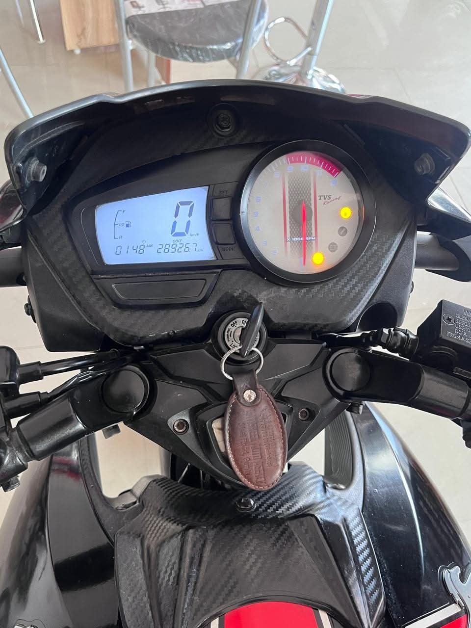 Tvs Apache RTR160 