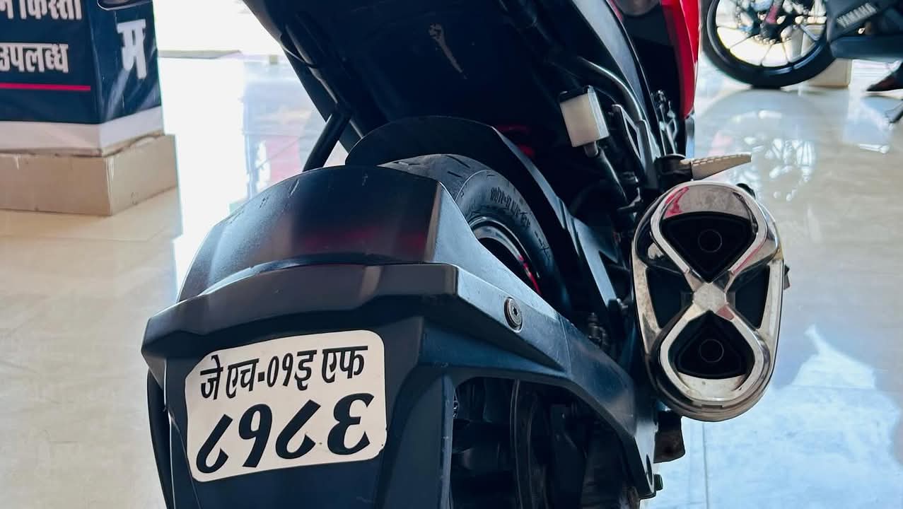 Suzuki Gixxer