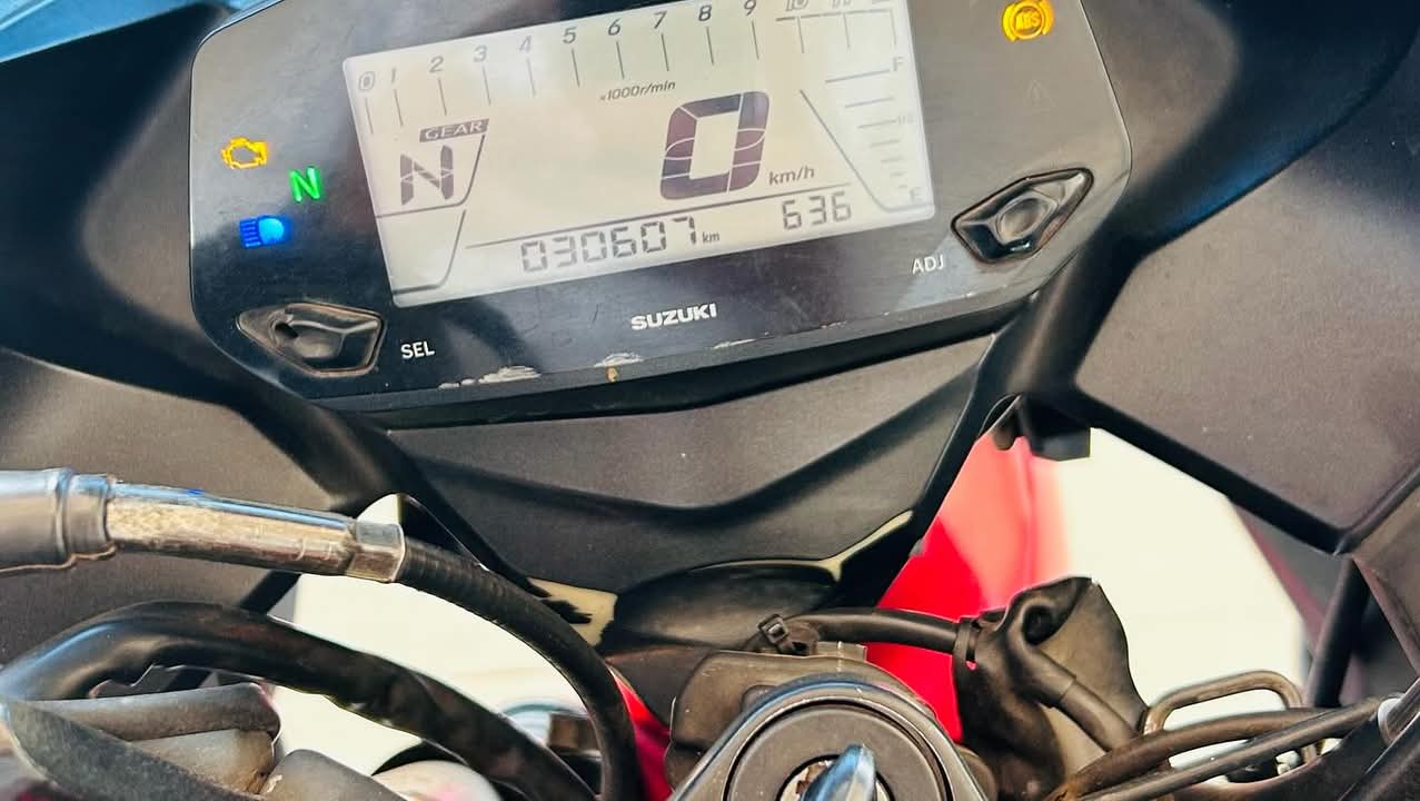 Suzuki Gixxer