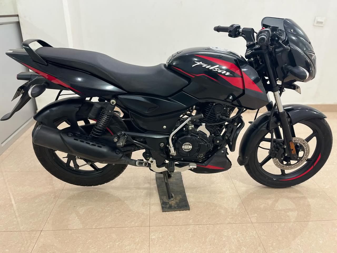 Pulsar 125