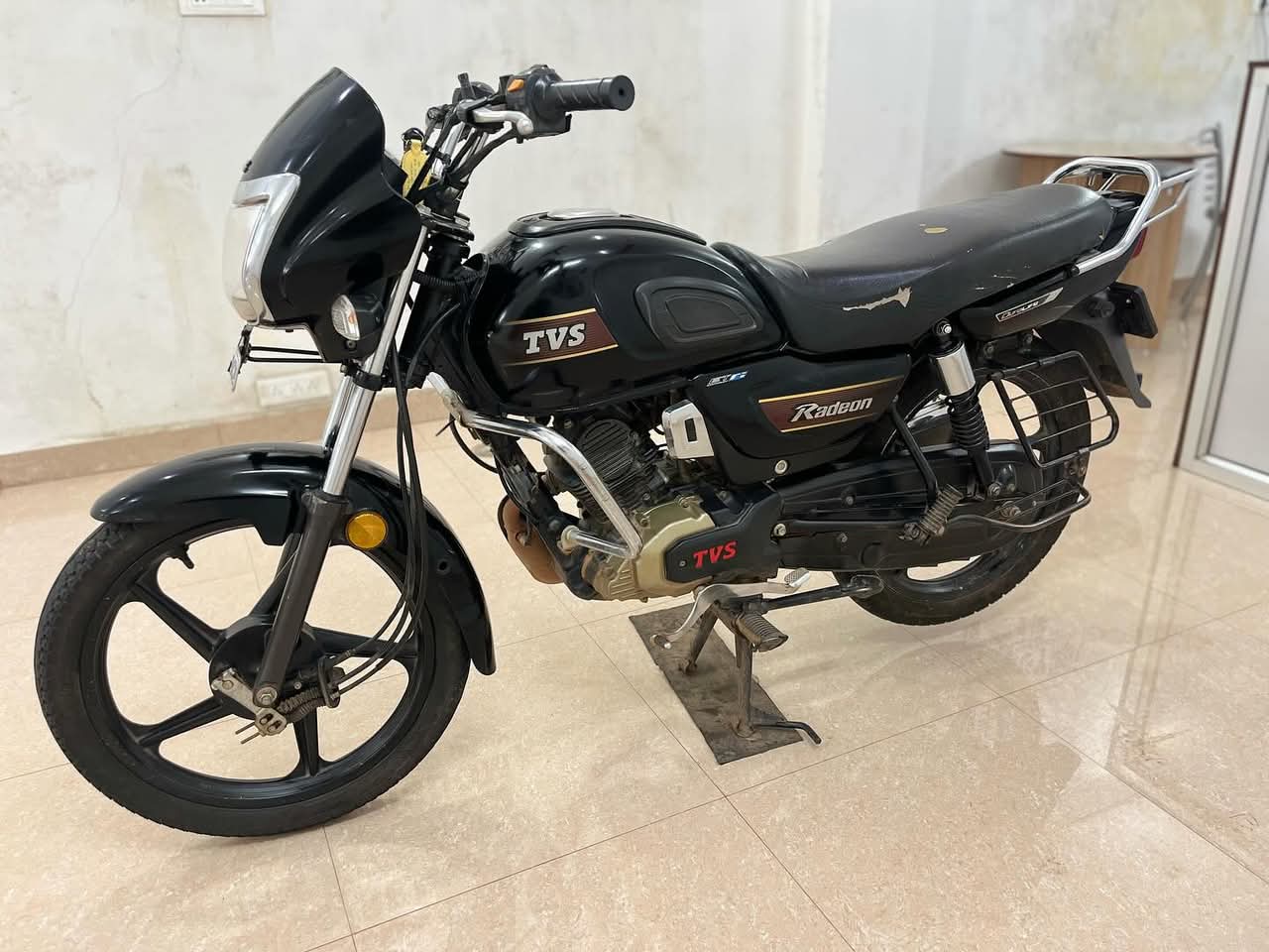 Tvs Redeon