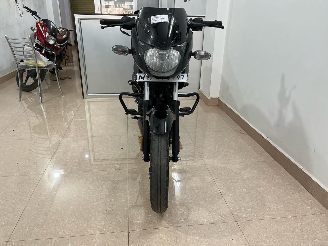 Pulsar 125