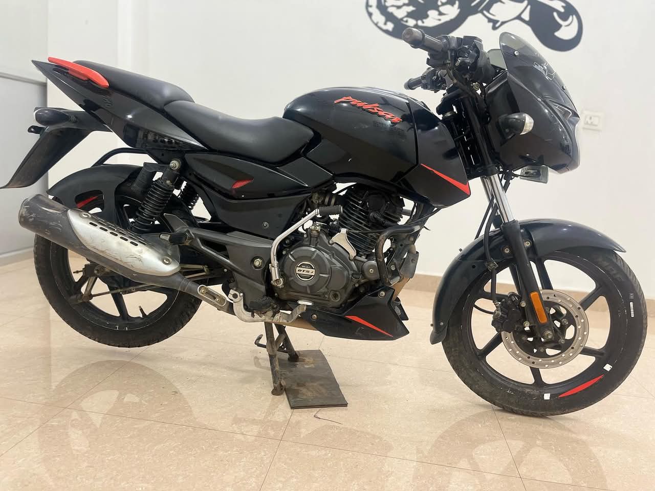 Pulsar 125