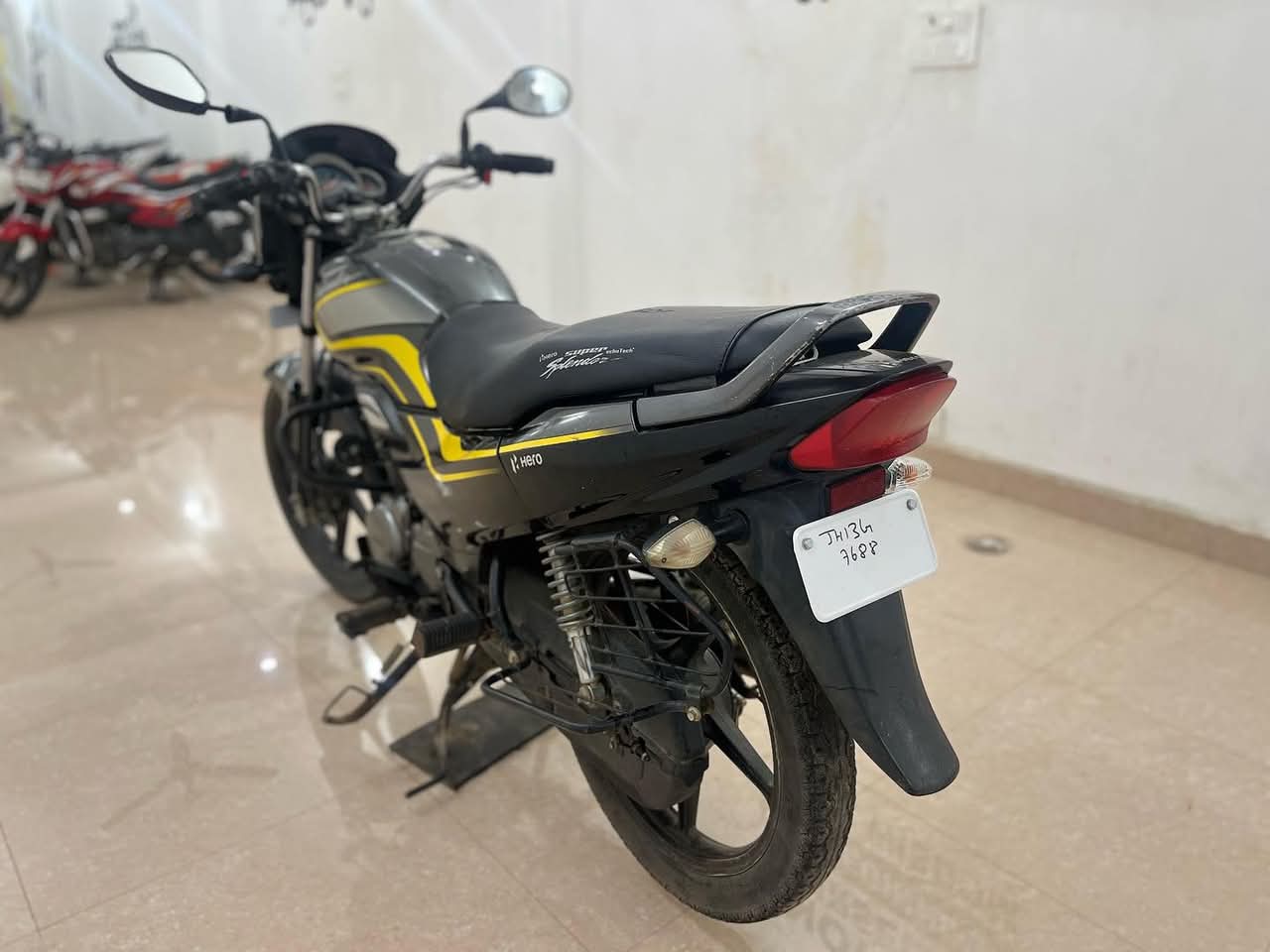Hero super splendor 