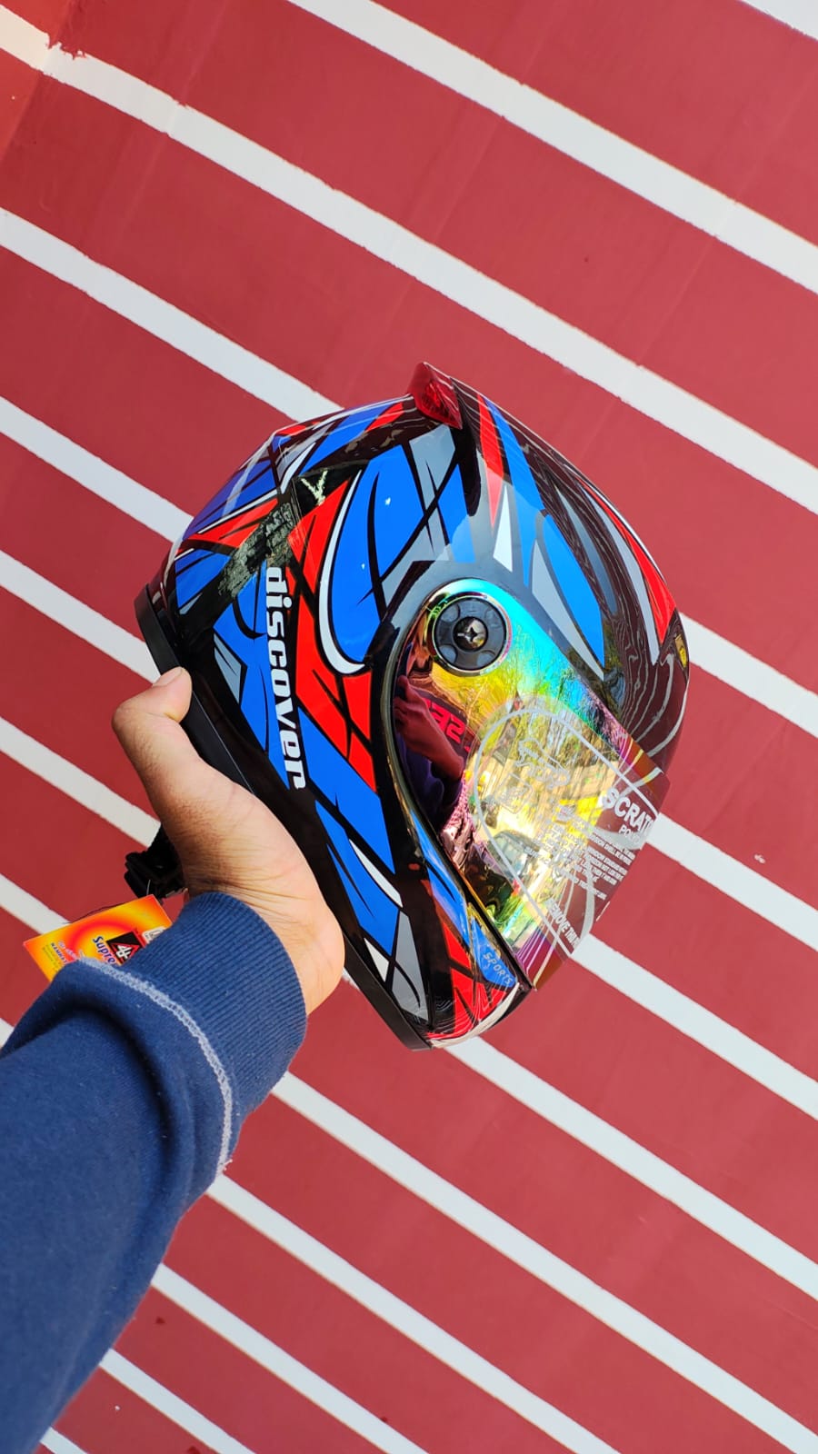 Discover HELMET